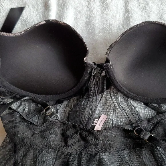 Sexy Little Things Babydoll Nightie has padded push-up cups, by VS Size 34B - Picture 3 of 4